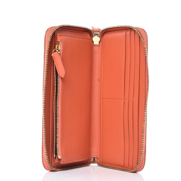 $575 BURBERRY LONDON ZIP AROUND LOGO ORANGE PEBBLED LEATHER CLUTCH WALLET - Picture 3 of 10